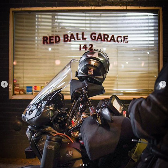 Adam Frasca's Super Ténéré, complete with Hippo Hands, ready to begin the Cannonball Run