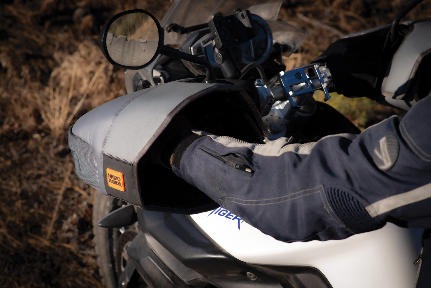 Rogue — Mid-sized, versatile motorcycle hand covers